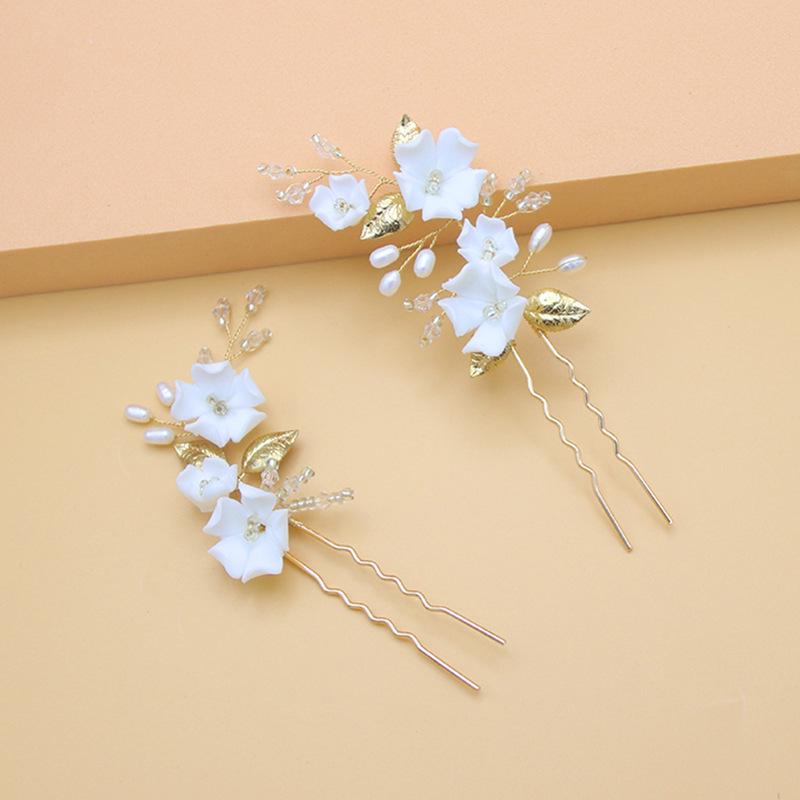 Elegant White Ceramic Plum Blossom Hairpin - European & American Style Bridal Hair Accessory