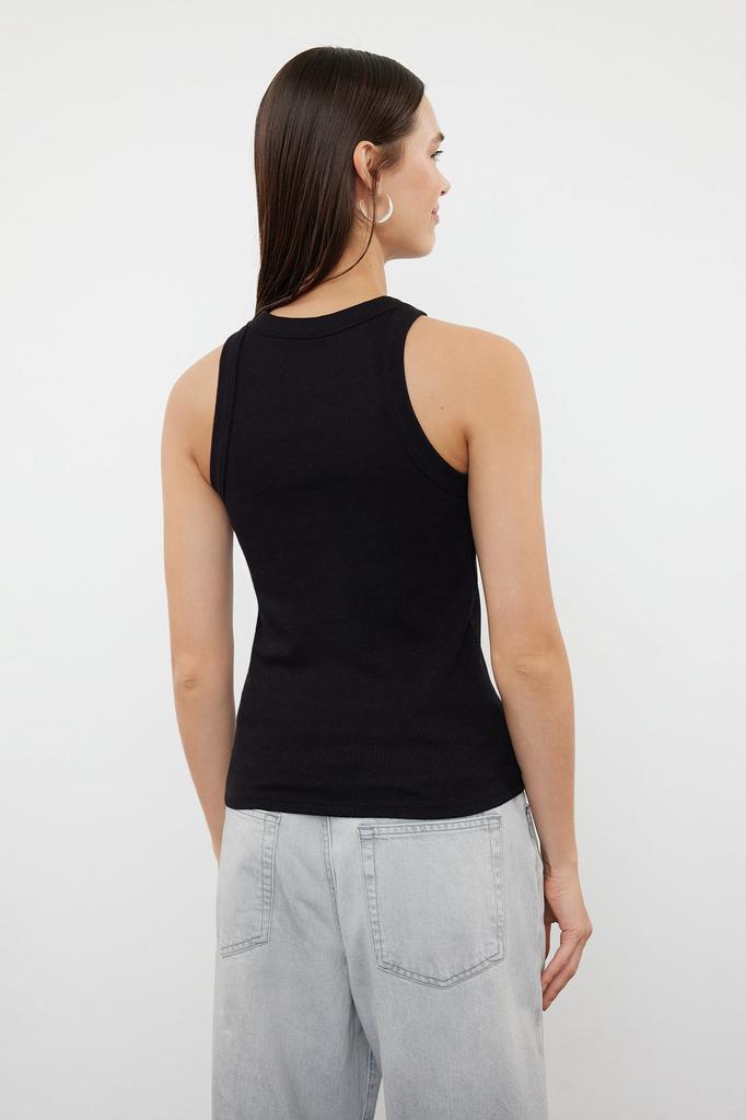 Women's Fashion Black Halter Neck Fitted Regular Length Ribbed Flexible Knitted Undershirt