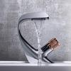 Современный смеситель-водопад, роскошный смеситель для раковины, смеситель для ванной комнаты, установка на палубе, кран для раковины и кран для холодной воды