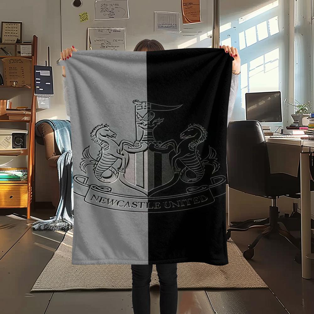 Фланелевое одеяло с принтом логотипа NUFC proter, Высококачественное, Комфортное для всех сезонов, Домашний декор, Тепло и Уют