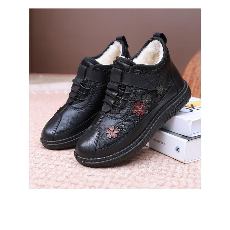 Зимние новые женские хлопковые туфли с флисом и утолщенные хлопковые ботинки для среднего и пожилого возраста являются нескользящими и теплыми
