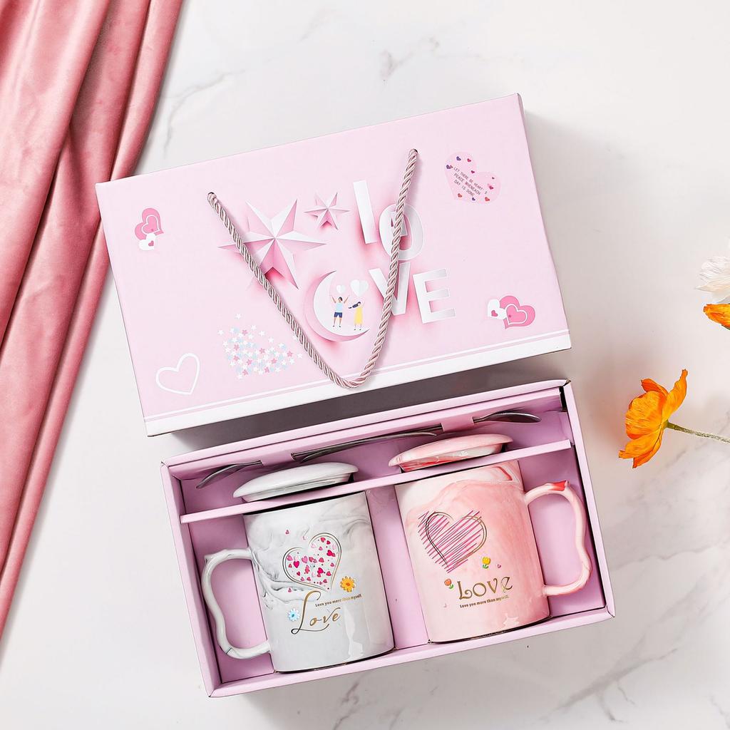 Creative Valentine's Day Mug Love Couple Water Cup Souvenir Ceramic Cup Set Gift Wedding Gifts Vs Cup