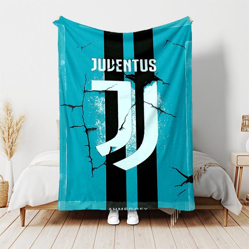 1pc Blanket - Juventus FC logo Print Design, Lightweight Blanket for Sofa, Bed- Soft &Warm, Gift for All Seasons