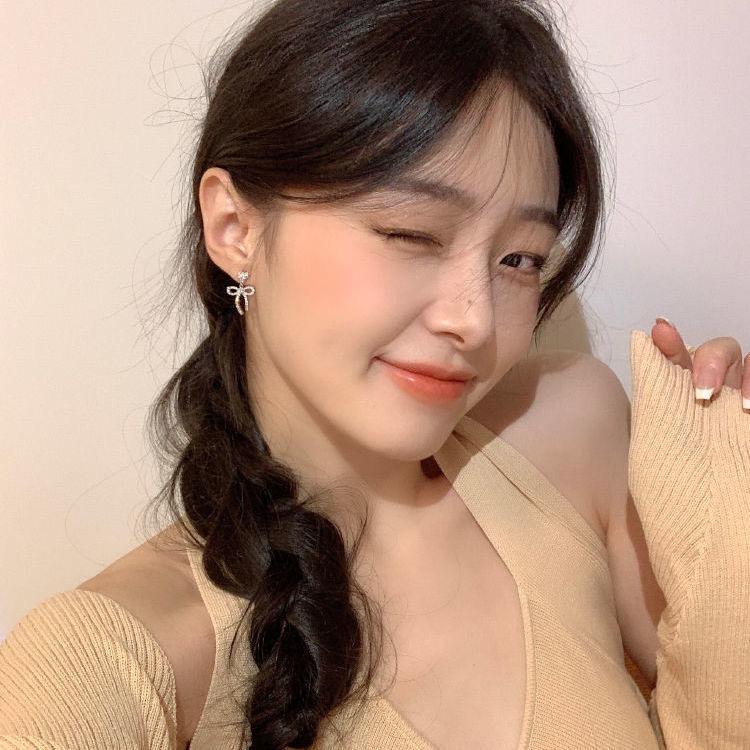 Серьги-гвоздики из серебра 925 пробы с бриллиантами и супер-вспышками в форме банта для женщин, роскошные серьги-гвоздики Tide Light, ювелирные изделия для ушей