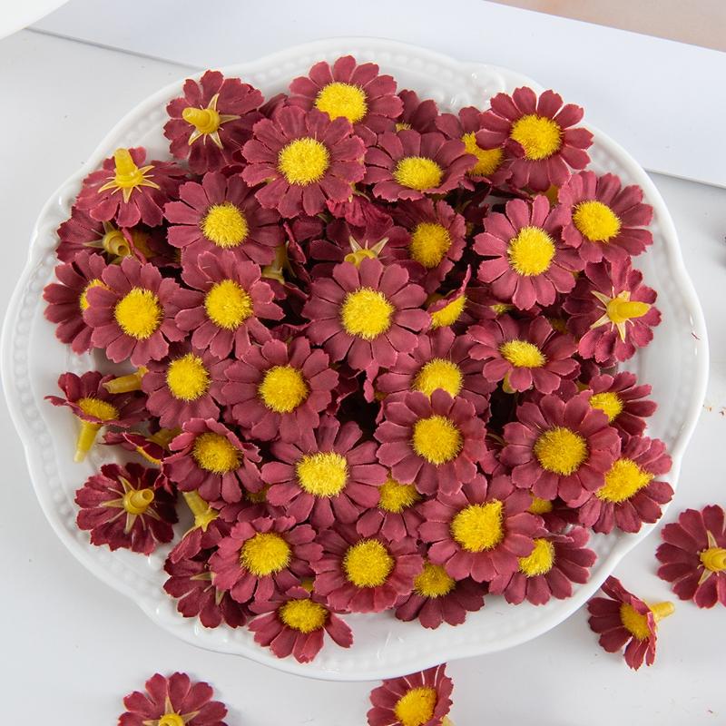 50/100pcs Artificial Flowers Sunflower Silk Daisy Head Festival Home Yard Wedding Decor DIY Scrapbook Fake Plant Festival Wreath