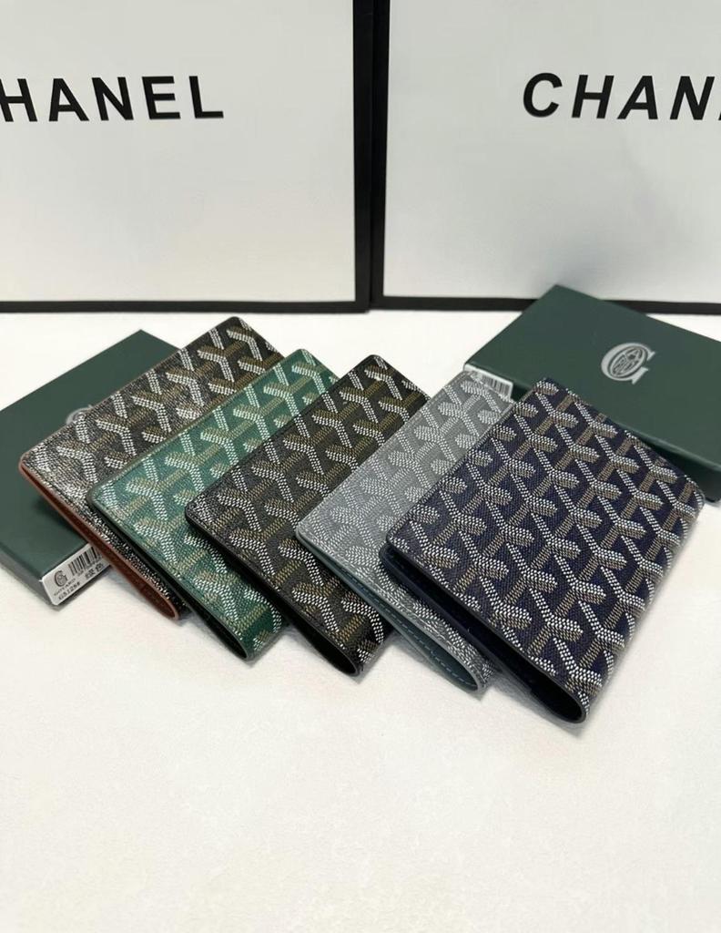 Goya Unisex Passport Holder & Travel Organizer - Protective Dogtooth Cover & Wallet