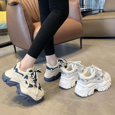 Платформенные белые женские весенне-осенние модели 2025 года, новые супер миграционные универсальные повседневные туфли, увеличивающие рост, с мягкой подошвой, кроссовки для папы