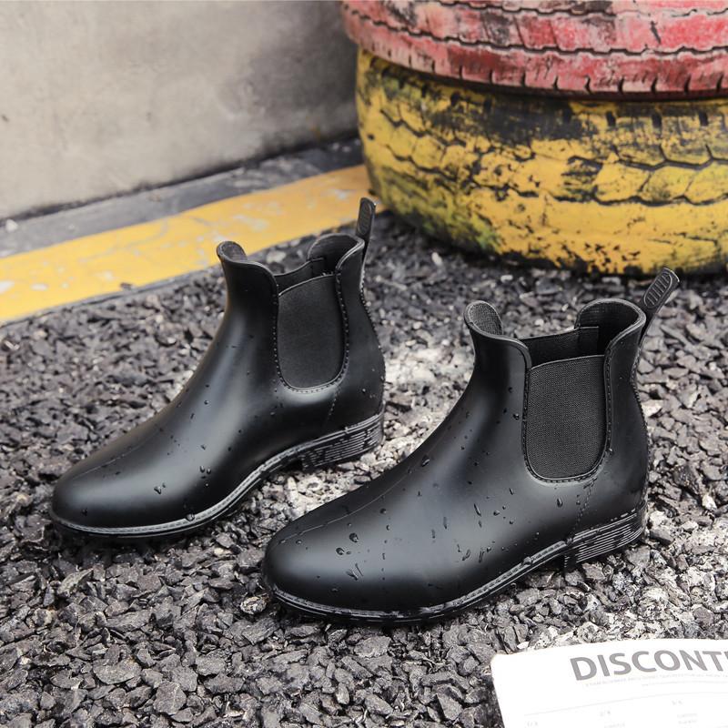 British Rain Shoes Women's New Fashion Outer Wear Rubber Shoes Non-slip Waterproof Shoes Water Boots Fleece Overshoes Short Rain Boots