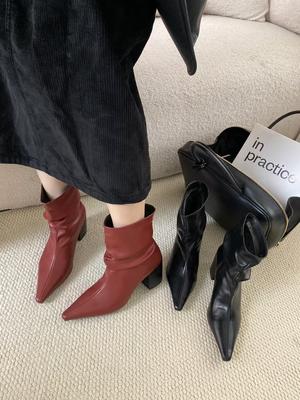 Модные женские ботильоны с острым носком 2024 года, новые поступления, модные вечерние красные/черные ботинки челси без застежек, короткие ботинки, модные зимние ботинки