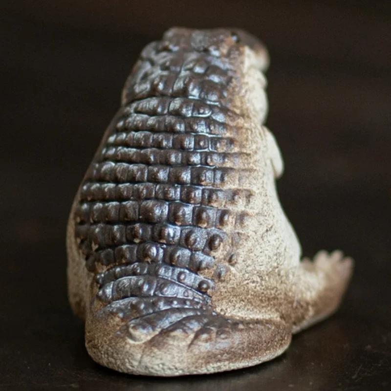 1PC Boutique Purple Sand Tea Petting Little Crocodile Tea Pet Ornaments Handmade Tea Ceremony Tea Play Financial TeaTable Gift