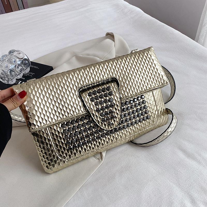 Женская сумка 2024 года, новая сумка-конверт, модная сумка через плечо с инкрустацией бриллиантами, сумка через плечо с узором под змею.