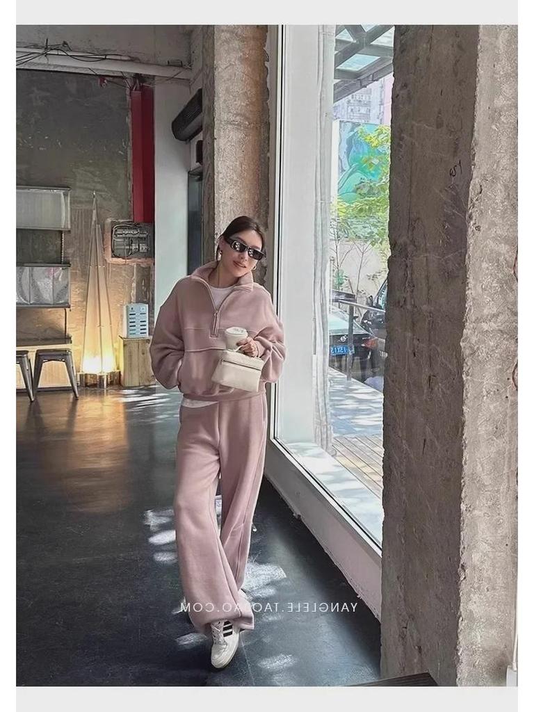 Женский свободный повседневный спортивный костюм: Осень/Зима 2024 Короткая куртка и широкие брюки, комплект из двух предметов