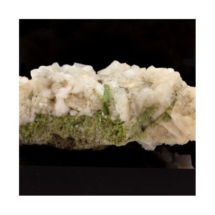 Sphène Titanite 905.0 carats