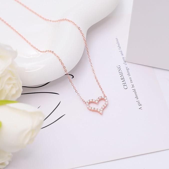 Полый полностью бриллиантовый кулон в форме сердца персика, универсальное простое колье, женская ниша, высокое чувство, ключица