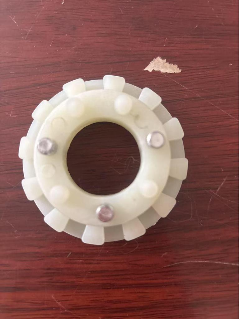 Профессиональный высокоскоростной и среднескоростной ткацкий станок 8090: Колпачок шпинделя и аксессуары