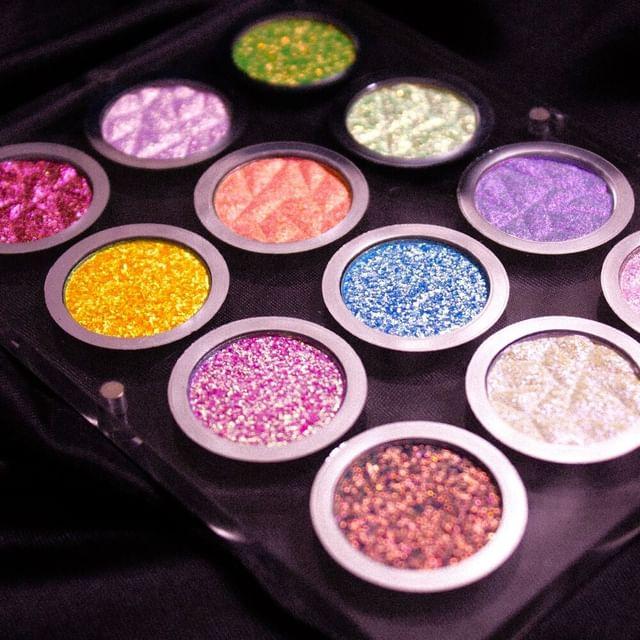 SHELLWE MAKEUP - Птицы-странники Крупные лепестки Хамелеон Тени для век - 4-6