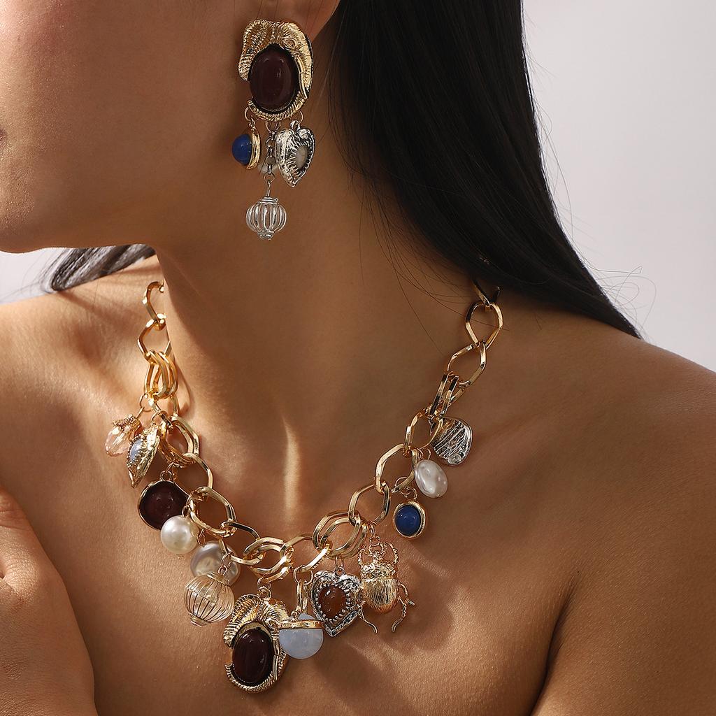 Осенне-зимние ретро серьги-подвески с высококачественным искусственным жемчугом и драгоценными камнями, креативные универсальные серьги