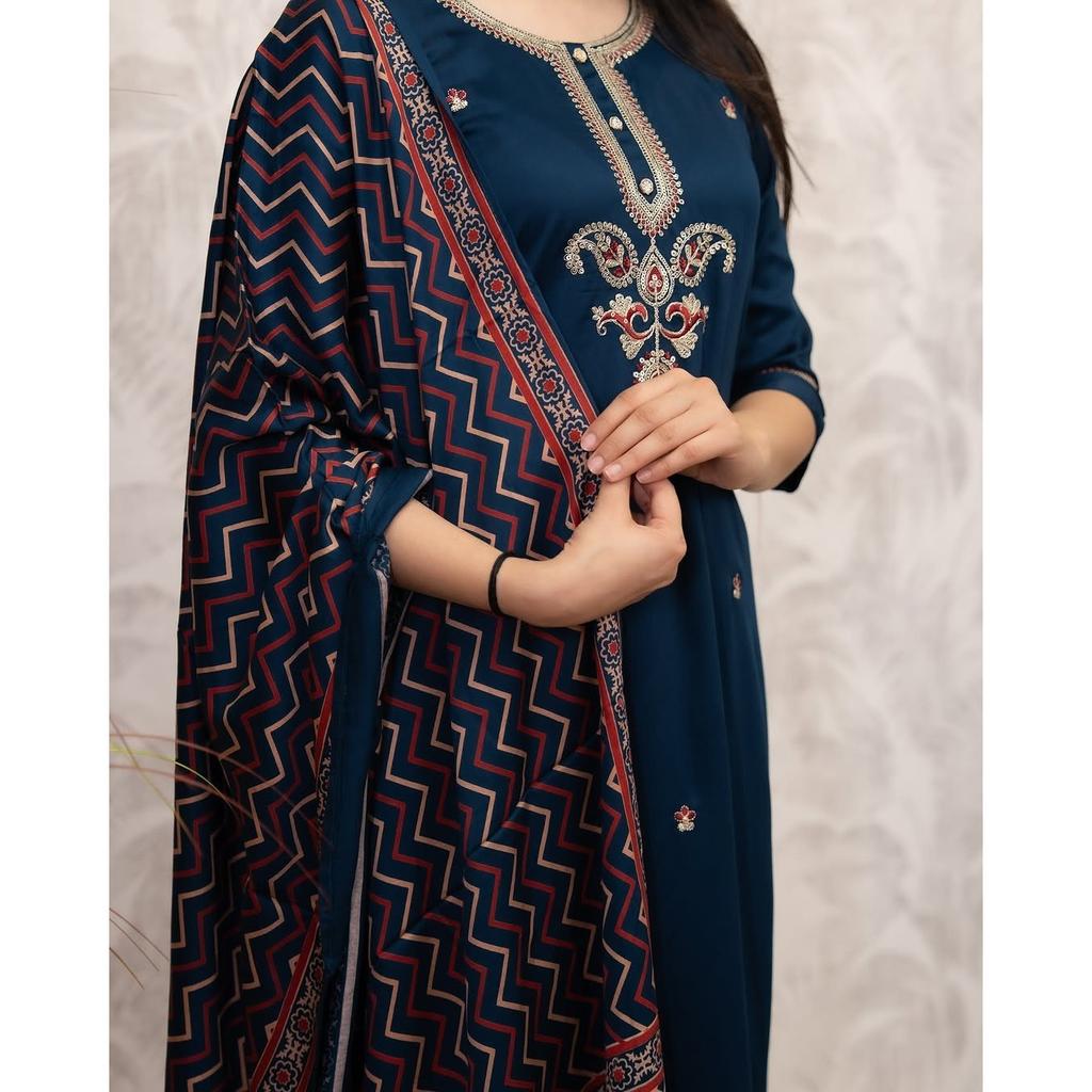 Pakistani Party Wear Ethnic Kurta Set Women Designer Kurti Pant Dupatta Set