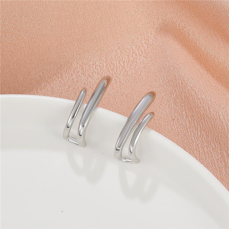 Minimal Design Metal Beans Stud Earrings For Cute Girls  New Fashion Jewelry Party Simple Accessories For Womens