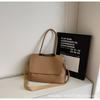 Retro Casual Versatile Tote Bag 2025 New Commuter Shoulder Bag High-end Niche Design Crossbody Bag