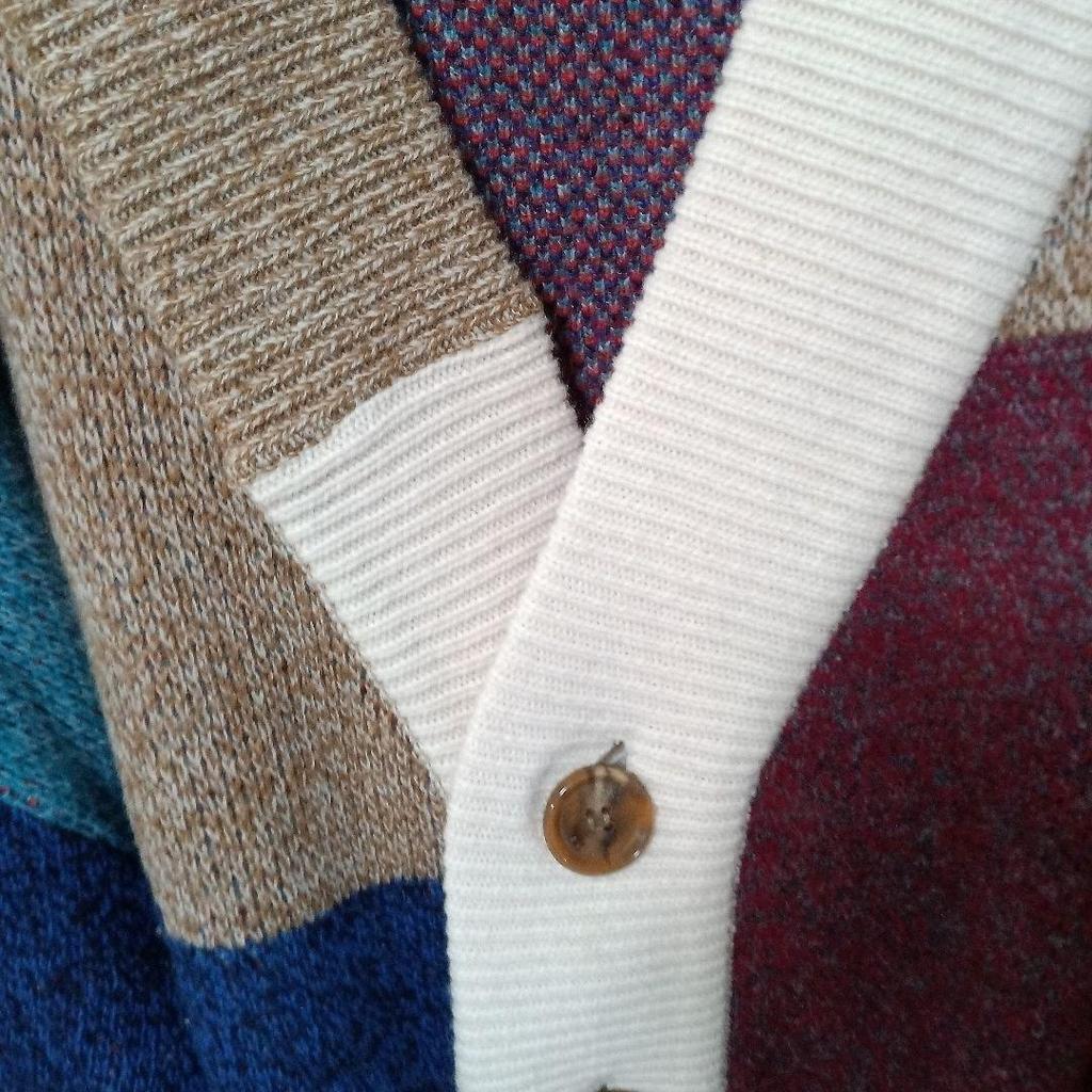 [USED] TRUNKPROJECT Multicolor Cardigan, Size L, Worn by BTS V