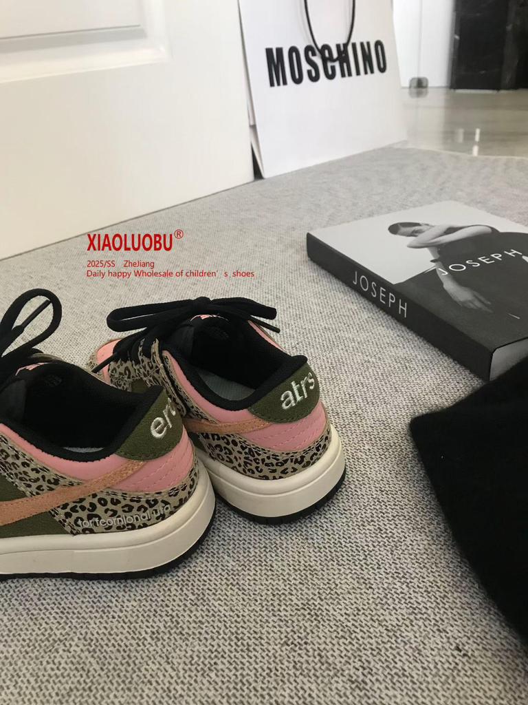 Детские кеды AJ с леопардовым принтом: Стильные и удобные повседневные кроссовки для мальчиков и девочек на весну и осень