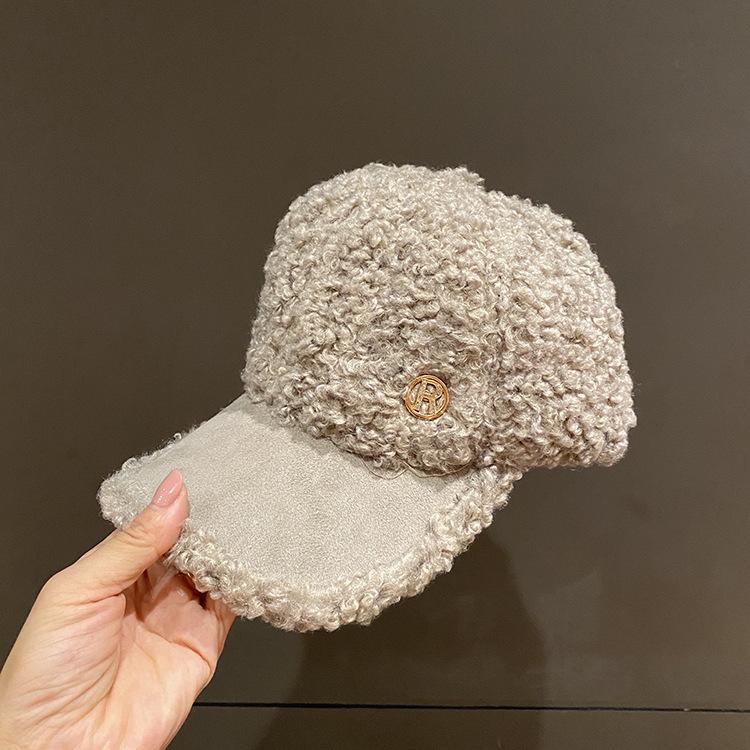 Hat women's autumn and winter new lamb wool cap letters show the face small fashion versatile warm baseball cap tide