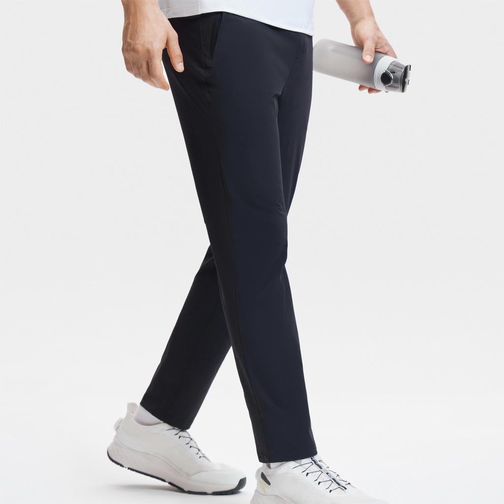 Men's Pants FILA Casual Pants Men's Black Moderate Slim Fit Pants
