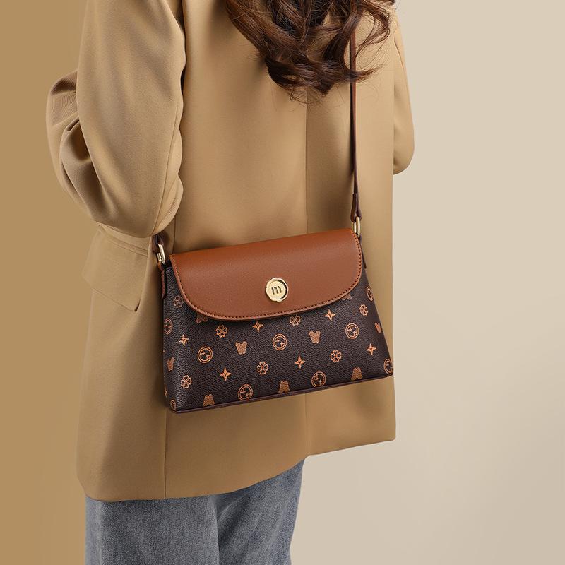Women's bag Mobile phone bag Textured small bag Fashion versatile commuter retro shoulder messenger bag