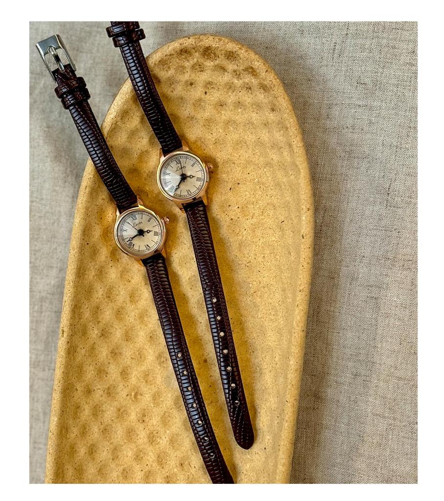 LSVTR Ретро Женские Часы с Маленьким Циферблатом, Кожаным Ремешком, Водонепроницаемые Кварцевые