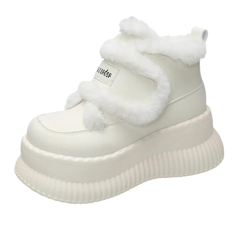 Модные женские зимние теплые плюшевые зимние сапоги, новинка 2024 года, толстые меховые высокие ботильоны на платформе, нескользящие 8-сантиметровые танкетки, кожаные массивные кроссовки