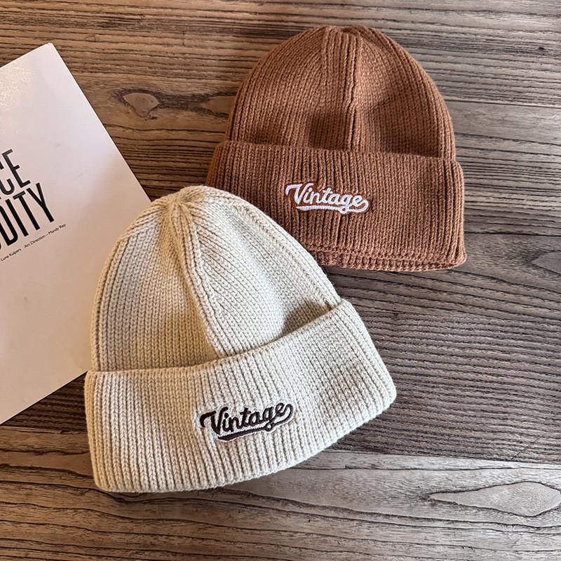 Fashion Letter Embroidery Neutral Casual Warm Knitted Hat For Autumn Winter And