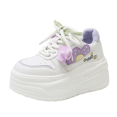 Женская обувь – Кроссовки