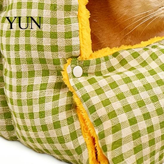 Non-slip Bottom Cat Hideaway Plush Cave Bed, Warm Enclosed Bed with Anti-slip Bottom, Cozy Indoor Hideaway, Washable Pet Tent for Cats Hiding Sleeping