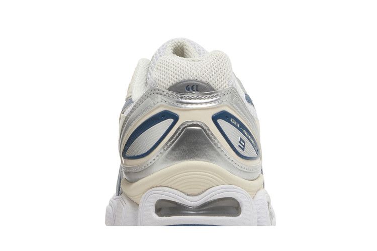 Женские кроссовки ASICS Gel-Nimbus 9 Белый Светло-индиго (Женский) Белый/Светлый индиго