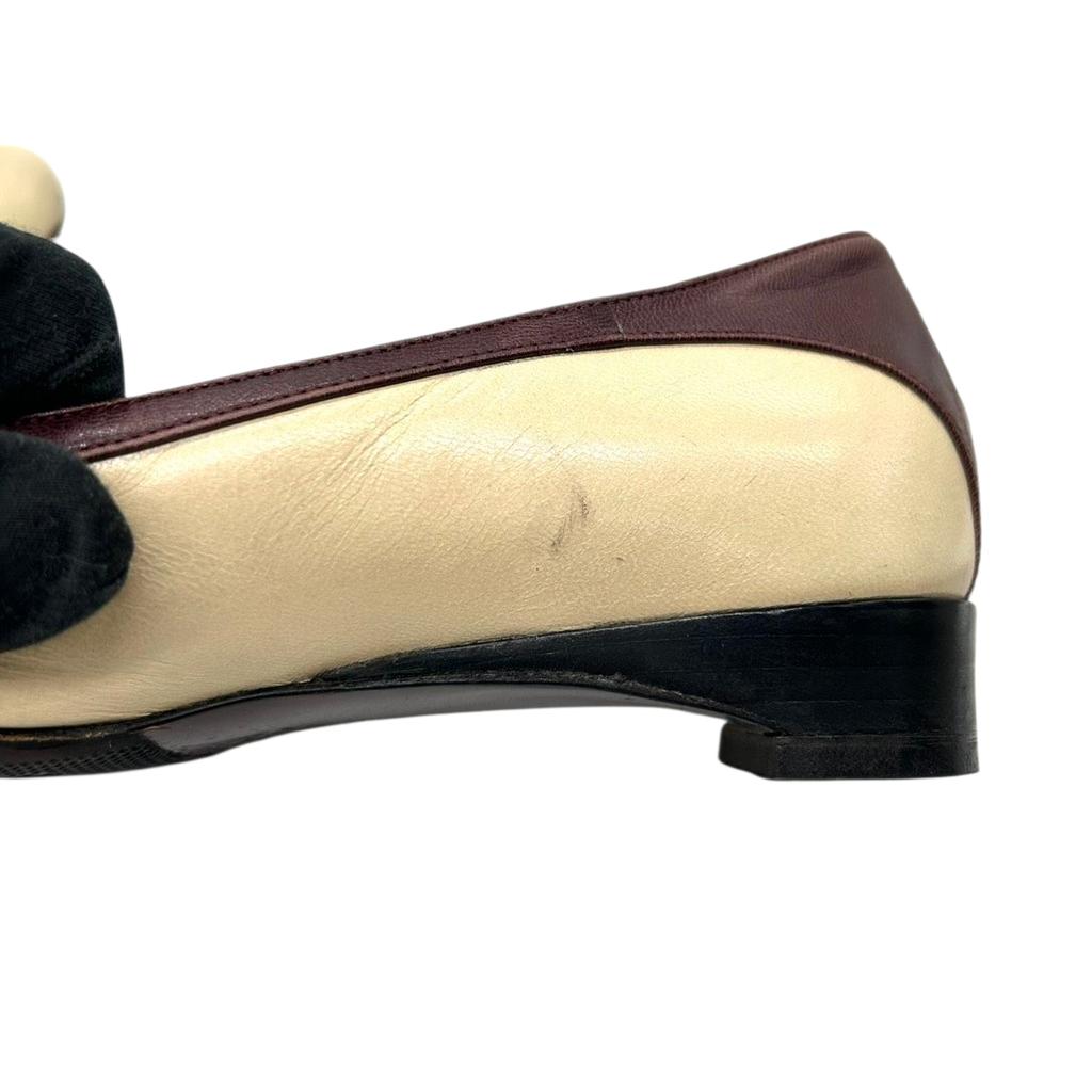 Поношенные туфли-лодочки / балетки Emilio Pucciбежевый/бордовый кожа Женские