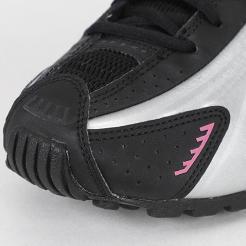 Nike W Shox R4
