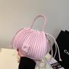Niche Design Bag Women's 2024 New Spring High-end Pleated Bucket Handbag Versatile Shoulder Messenger Bag
