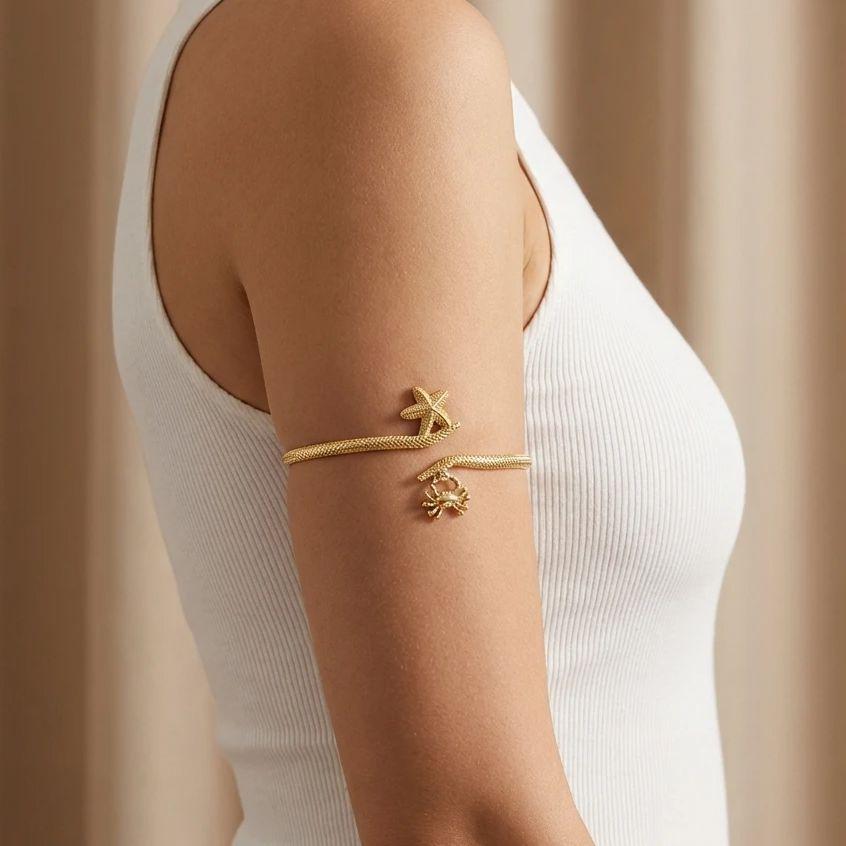Textured Gold Color Starfish Upper Arm Cuff Bracelet for Women Vintage Punk Conch Crab Open Bracelet Summer Aesthetics Jewelry