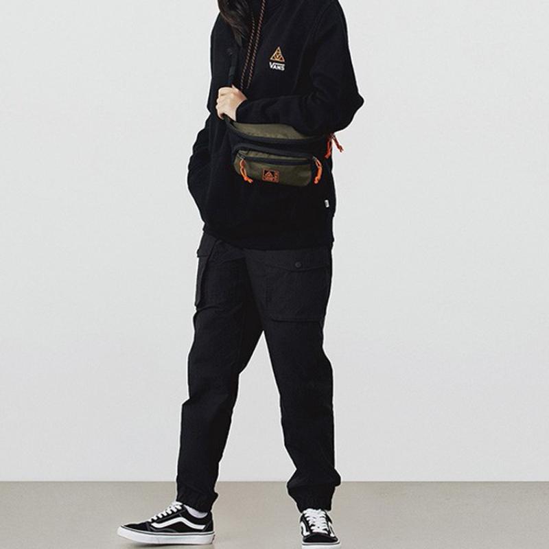 Vans Полиэстеровые сумки кроссбоди поясная сумка обычная унисекс армейский зеленый Vans VN0A47QEKCZ