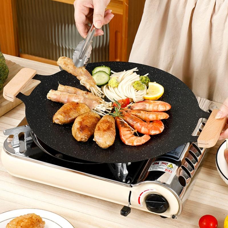 Korean Outdoor Frying Pan Non Stick BBQ Grill Roasting Pan with Removable Wooden Handle Travel Camping Barbecue Plate