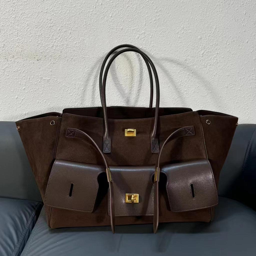 Сумка из антизамшевой ткани с несколькими карманами / Новая сумка унисекс для мотоцикла с замком в стиле панк