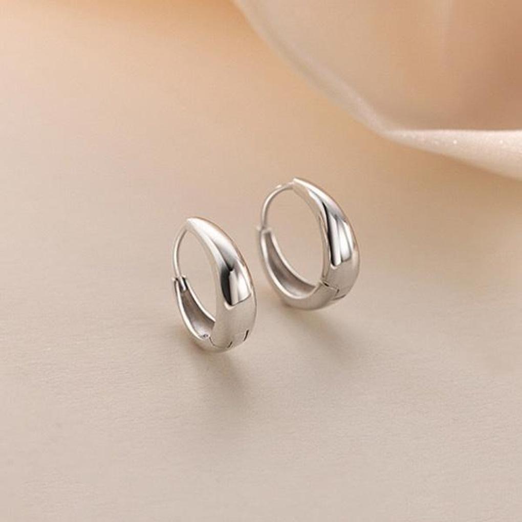 Women's Daily Big Bold Simple Silver Hoop Earrings