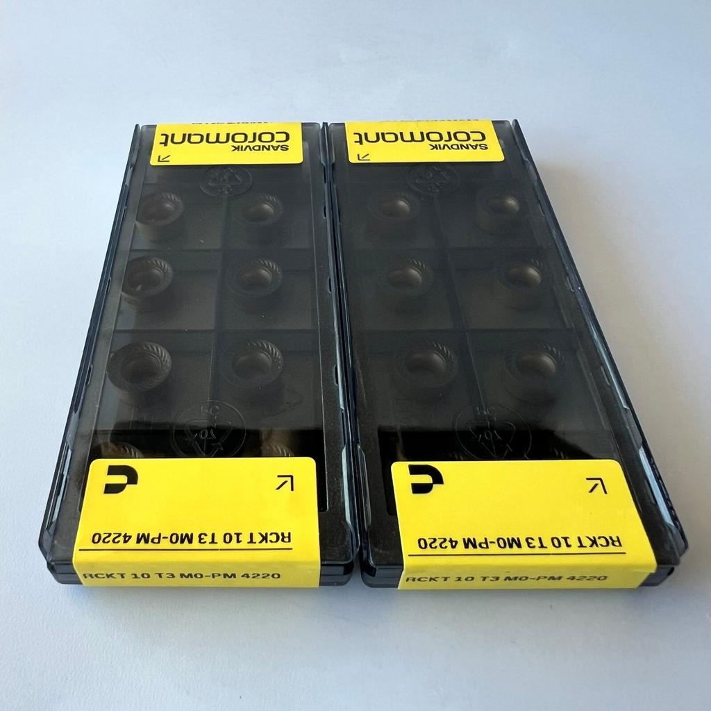 SANDVIK / RCKT10T3M0-PM 4220 / Original Swedish hard alloy blade 10 Pcs