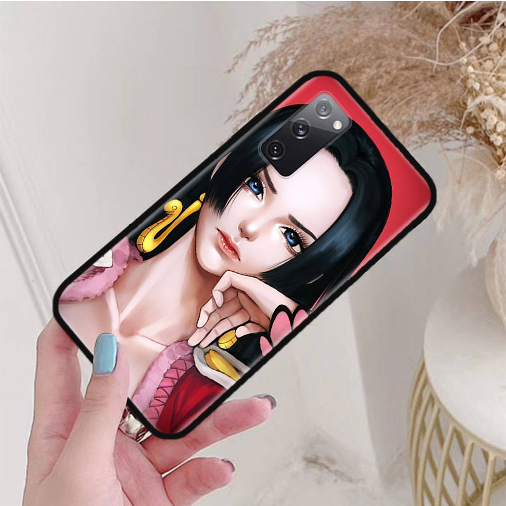 Черный чехол для Xiaomi Poco X6 X4 M5 M6 F5 F6 C65 C55 C50 C51 C40 Pro Redmi 14C A3X 13C 12C 11T 10A 9C Note 7 6 8A Plus W-74 One Piece Nami Hancock