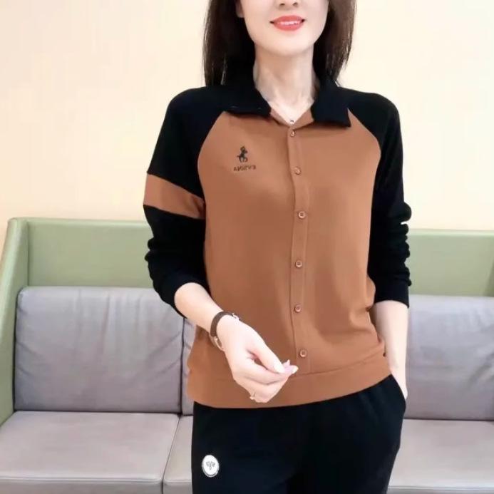 Свободный свитшот пэчворк в стиле колор-блок с отложным воротником большого размера для мам