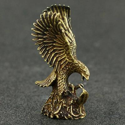 Новая антикварная медная статуя орла, маленькие украшения, винтажные латунные фигурки животных, поделки, украшения для стола, аксессуары для домашнего декора, подарки