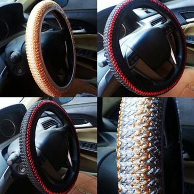Дышащая нескользящая накладка (оплетка) на рулевое колесо (руль) автомобиля