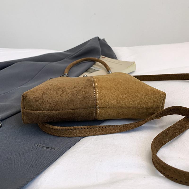 Yogodlns Women Fashionable Shoulder Bag Large Capacity Retro Handbag Clip Crossbody Bag Travel Shopping Work Shoulder Bag