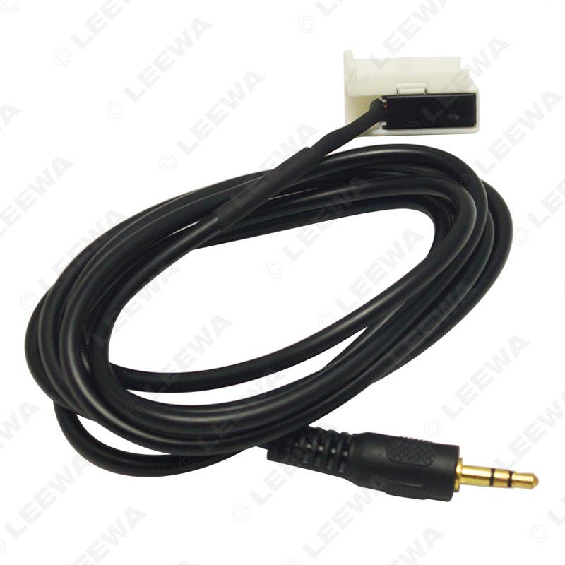 3.5mm AUX Male Connector for Mercedes Comand APS NTG Audio Input